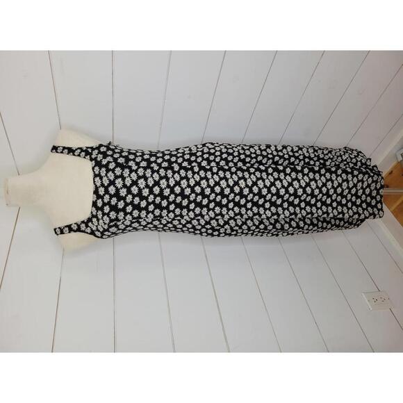 American Eagle Outfitters small black with white flowers sleeveless maxi dress - Picture 2 of 6